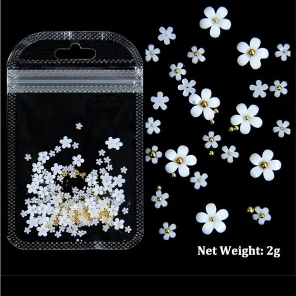 White Resin Flowers w/gold beads - Picture 2 of 2